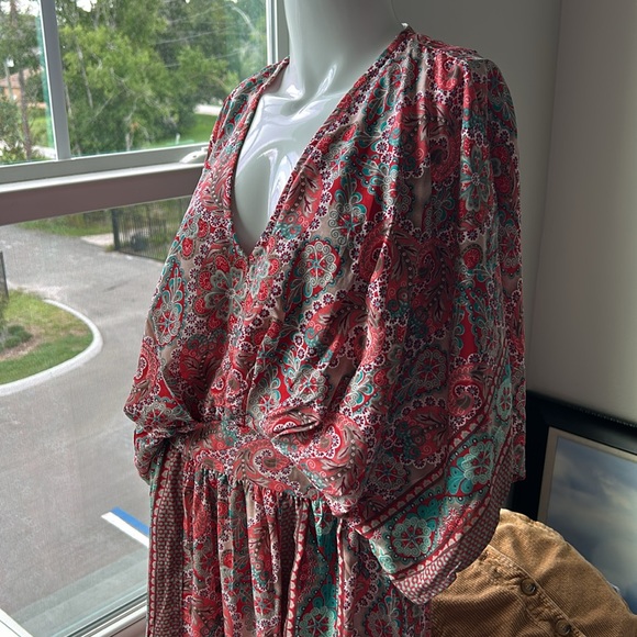 BOEMO MAXI DRESS SIZE S NWOT - Picture 4 of 9